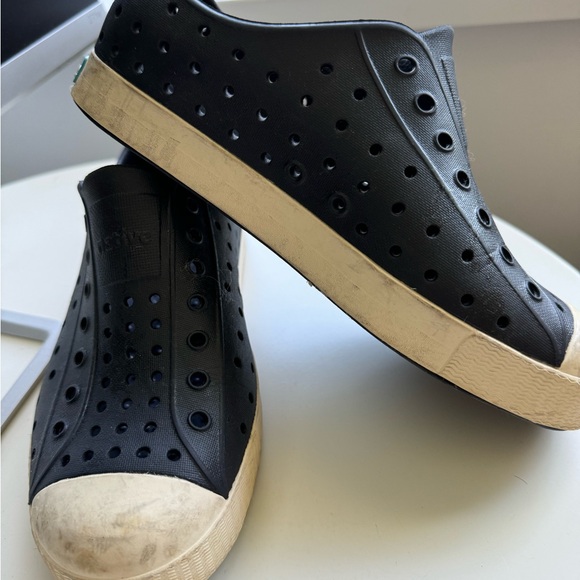 Water native slip on shoes - Picture 2 of 6